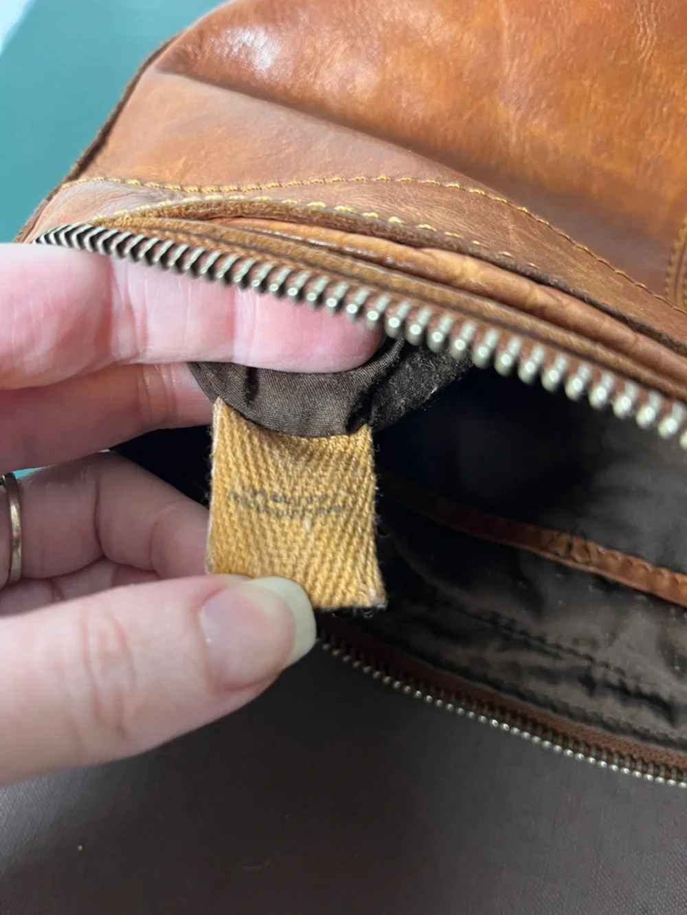 Vilenca Brown Buttery Soft Genuine Leather Basket Weave Crossbody Bag Holland - Picture 10 of 12